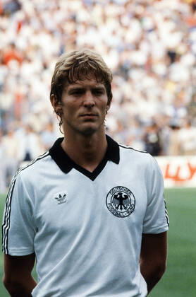 11 07 82 Italy Germany Spain, Madrid, 11 07 1982, Football, FIFA World Cup 1982 in Spain, Final, Italy FRG Germany DFB 3 1 Karlheinz Förster Germany