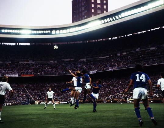 11 07 82 Italy Germany Spain, Madrid, 11 07 1982, Football, FIFA World Cup 1982 in Spain, Final, Italy FRG Germany DFB 3 1 f l Horst Hrubesch Germany , Paolo Rossi, Antonio Cabrini, Fulvio Collovati all Italy