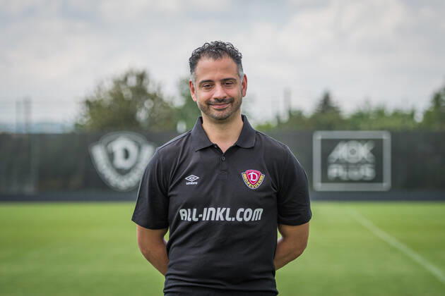 Team doctor Dr med Onays Al Sadi SG Dynamo Dresden 2 BL, portrait date 2021 2022