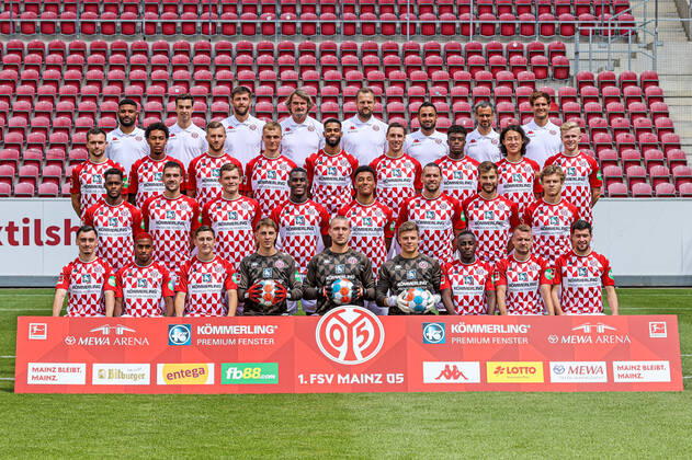 Fußball, 1. BL, 1. FSV Mainz 05 Porträttermin 2021 2022