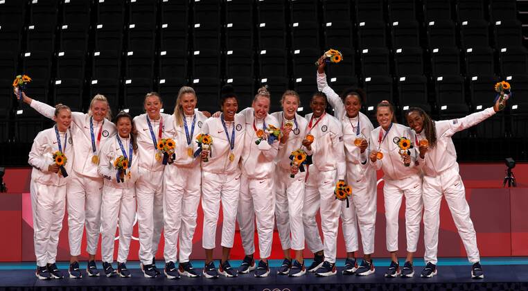 Tokio 2020 im Jahr 2021, Volleyball, Damen, Finale, Siegerehrung, USA gewinnt Gold