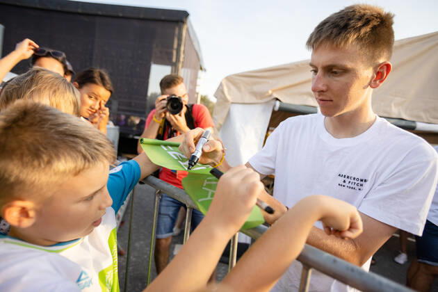 August 13, 2021, Komenda, Slovenia: Two-time Tour de France winner Tadej Pogacar signs autographs at a reception in his honour in Komenda, his hometown. .Pogacar won the Tour de France for the second time in a row and bronze medal at the Tokyo Olympic Games, Olympische Spiele, Olympia, OS Komenda Slovenia - ZUMAs197 0129347037st Copyright: xLukaxDakskoblerx
