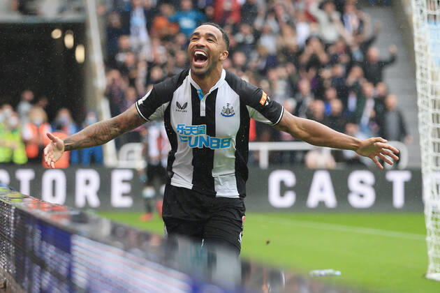 Fußball Premier League Newcastle United v West Ham United 15. August 2021 Premier League Newcastle United v West Ham United Callum Wilson von Newcastle United jubelt nach seinem ersten Tor Foto Simon Stacpoole Abseits Newcastle upon Tyne UK Copyright: xSimonxStacpoolexOffside