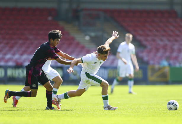 Football, U17, Mexico - Ireland