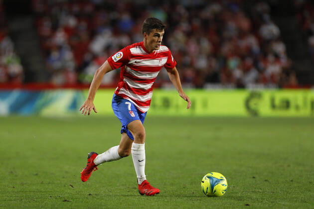 Granada CF v Real Betis - La Liga Santander Alberto Soro, of Granada CF during the La Liga match between Granada CF and Real Betis at Nuevo Los Carmenes Stadium on September 13, 2021 in Granada, Spain. Granada Granada Spain camaramartinez-granadac210913_npy72  Copyright: xÃlexxCamarax