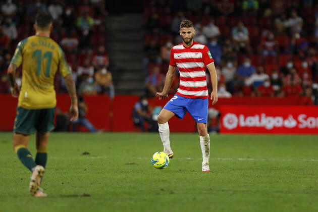 Granada CF v Real Betis - La Liga Santander Domingos Duarte, of Granada CF during the La Liga match between Granada CF and Real Betis at Nuevo Los Carmenes Stadium on September 13, 2021 in Granada, Spain. Granada Granada Spain camaramartinez-granadac210913_npSVC  Copyright: xÃlexxCamarax