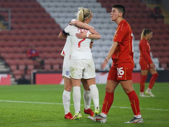 Southampton, England, 17th September 2021. Beth Mead of England celebrates after she scores to make it 6-0 during the FIFA 2023 Women s World Cup Qualifying match at St Mary s Stadium, Southampton. Picture credit should read: Paul Terry Sportimage EDITORIAL USE ONLY. No use with unauthorised audio, video, data, fixture lists, club league logos or live services. Online in-match use limited to 120 images, no video emulation. No use in betting, games or single club league player publications. SPI-1202-0028