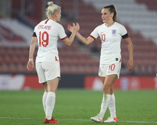 Southampton, England, 17th September 2021. Bethany England of England shakes hands with Ella Toone after the FIFA 2023 Women s World Cup Qualifying match at St Mary s Stadium, Southampton. Picture credit should read: Paul Terry Sportimage EDITORIAL USE ONLY. No use with unauthorised audio, video, data, fixture lists, club league logos or live services. Online in-match use limited to 120 images, no video emulation. No use in betting, games or single club league player publications. SPI-1202-0076
