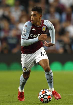 Birmingham, England, 18th September 2021. Jacob Ramsey of Aston Villa during the Premier League match at Villa Park, Birmingham. Picture credit should read: Darren Staples Sportimage EDITORIAL USE ONLY. No use with unauthorised audio, video, data, fixture lists, club league logos or live services. Online in-match use limited to 120 images, no video emulation. No use in betting, games or single club league player publications. SPI-1200-0066