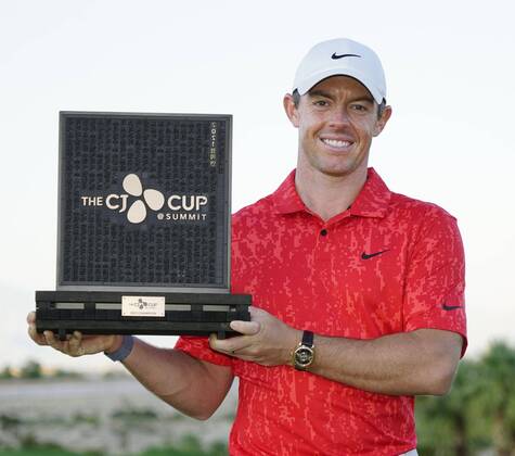 Bilder des Jahres 2021, Sport 10 Oktober Sport Themen der Woche KW41 Sport Bilder des Tages Golf: CJ Cup Rory McIlroy of Northern Ireland celebrates after winning the CJ Cup golf tournament at the Summit Club in Las Vegas, Nevada, on Oct. 17, 2021.  A14AA0000912605P