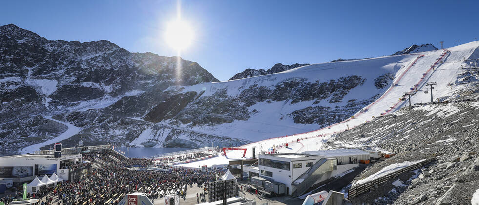 ALPINE SKIING - FIS WC Soelden SOELDEN,AUSTRIA,24.OCT.21 - ALPINE SKIING - FIS World Cup season opening, Rettenbachferner, giant slalom, men. Image shows an overview of the event area.  GEPAxpictures xPatrickxSteiner
