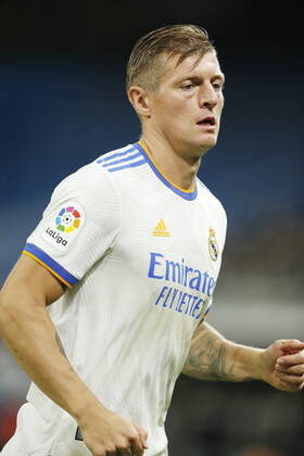 Toni Kroos (Real), OCTOBER 27, 2021 - Football Soccer : Spanish La Liga Santander match between Real Madrid CF 0-0 CA Osasuna at the Estadio Santiago Bernabeu in Madrid, Spain. Noxthirdxpartyxsales  (173068998)