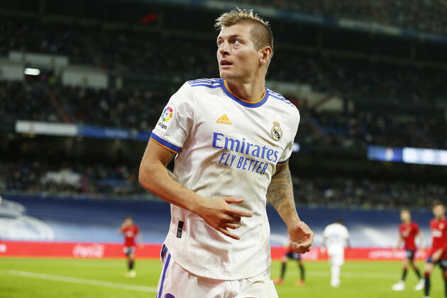Toni Kroos (Real), OCTOBER 27, 2021 - Football Soccer : Spanish La Liga Santander match between Real Madrid CF 0-0 CA Osasuna at the Estadio Santiago Bernabeu in Madrid, Spain. Noxthirdxpartyxsales  (173069017)
