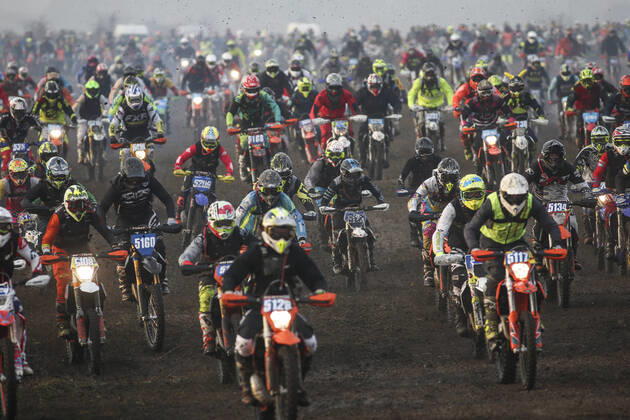 TOFTA 20211030 Drivers in action during the Gotland Grand National enduro race, that takes place for the 38th year in row, at Tofta shooting range on the island of Gotland, Sweden, on Oct 30, 2021 GGN is one of the world s largest enduro races TOFTA SWEDEN x1037x,  Copyright: xSorenxAndersson TTx SWEDEN ENDURO GOTLAND GRAND NATIONAL