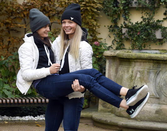 Czech speed skaters Martina Sablikova, left, and Nikola Zdrahalova pose after a press conference, PK, Pressekonferenz before new season, on November 1, 2021, in Prague, Czech Republic. (CTKxPhoto MichaelaxRihova) CTKPhotoP2021110103003  mir 7