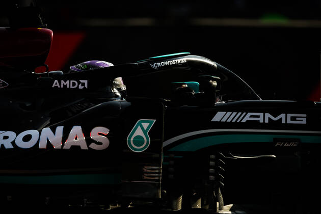 HAMILTON Lewis (gbr), Mercedes AMG F1 GP W12 E Performance, action during the Formula 1 Gran Premio De La Ciudad De Mexico 2021, Mexico City Grand Prix, 18th round of the 2021 FIA Formula One World Championship, WM, Weltmeisterschaft from November 5 to 7, 2021 on the Autodromo Hermanos Rodriguez, in Mexico City, Mexico - F1 - MEXICO CITY GRAND PRIX 2021 DPPI Panoramic  20211105_GOODEN_FGO00225