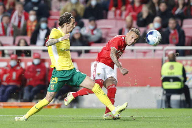 SL Benfica V Pacos Ferreira FC - Taca De Portugal Everton vies Fernando Fonseca during the match for Taca de Portugal between SL Benfica and Pacos de Ferreira, at Estadio da Luz, Lisboa, Portugal, 19, November, 2021 Lisbon Portugal  Copyright: xJoaoxRicox rico-slbenfic211119_npc2x