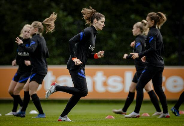 ZEIST Dominique Janssen during a training of the Dutch women s team The Orange Women are preparing for a qualifying match against the Czech Republic for the world championship in 2023 ANP ROBIN VAN LONKHUIJSEN xVIxANPxSportx xxANPxIVx 441072085