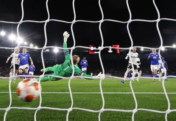 Filip Mladenovic of Legia Warsaw scores his sides first goal Leicester City v Legia Warsaw, UEFA Europa League football match, Group C, King Power Stadium, Leicester, UK - 25 November 2021 Photo: Michael Zemanek Newspix.pl --- Newspix.pl  MZ4_6294