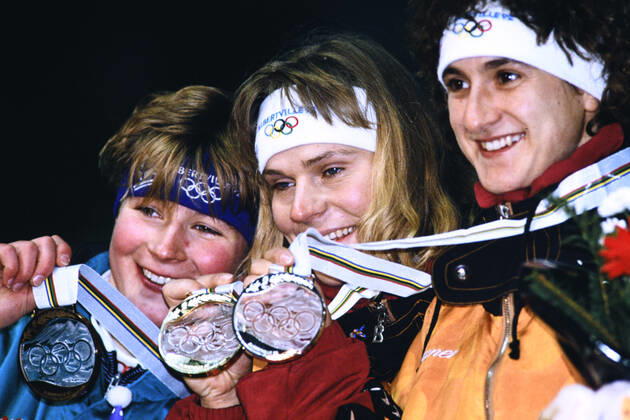 PECHSTEIN Claudia Team GER 3 Place Final 5000m of the Women Award Ceremony with Olympic Champion NIEMANN Gunda and WARNICKE Heike on 17 02 1992 in Albertville Olympic Winter Games in Albertville 1992