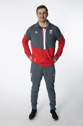 OLYMPICS - OEOC, equipping Beijing 2022 VIENNA,AUSTRIA,25.JAN.2022 - OLYMPICS - OEOC, equipping Winter Olympic Games, Olympische Spiele, Olympia, OS Beijing 2022. Image shows Stefan Brennsteiner (AUT).  GEPAxpictures xHaraldxSteiner