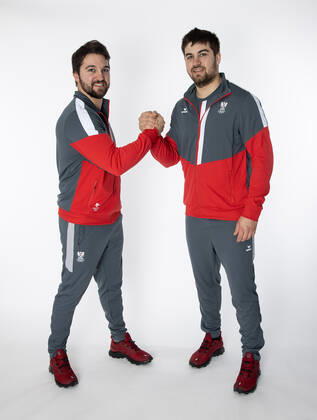 OLYMPICS - OEOC, equipping Beijing 2022 VIENNA,AUSTRIA,25.JAN.2022 - OLYMPICS - OEOC, equipping Winter Olympic Games, Olympische Spiele, Olympia, OS Beijing 2022. Image shows David and Nico Gleirscher (AUT).  GEPAxpictures xHaraldxSteiner
