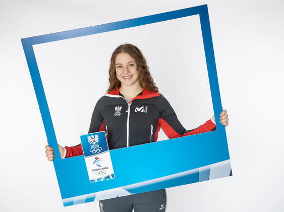 OLYMPICS - OEOC, equipping Beijing 2022 VIENNA,AUSTRIA,25.JAN.2022 - OLYMPICS - OEOC, equipping Winter Olympic Games, Olympische Spiele, Olympia, OS Beijing 2022. Image shows Lisa Schulte (AUT).  GEPAxpictures xHaraldxSteiner