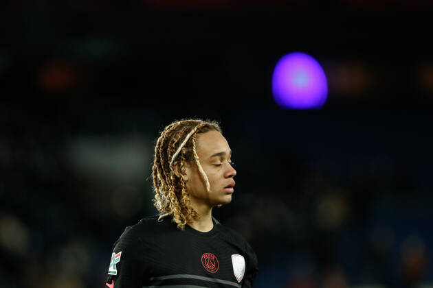 Xavi Simons (Paris Saint Germain) rate son tir au but FOOTBALL : 8e finale de la Coupe de France - PSG vs OGC Nice - 31 01 2022 AurelienMorissard Panoramic
