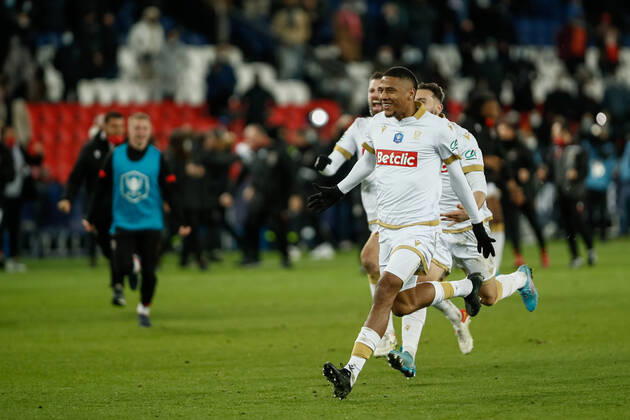 Joie des joueurs de Nice apres leur victoire contre le PSG FOOTBALL : 8e finale de la Coupe de France - PSG vs OGC Nice - 31 01 2022 AurelienMorissard Panoramic