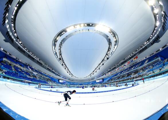 BEIJING Martina Sablikova Czech Republic in action on the 5000m track during the sixth day of the 2022 Winter Olympics at the National Speed Skating Oval in Beijing, China ANP VINCENT JANNINK Speed Skating Women s 5000m 2022 xVIxANPxSportx xxANPxIVx 443896645 originalFilename: 443896645.jpg