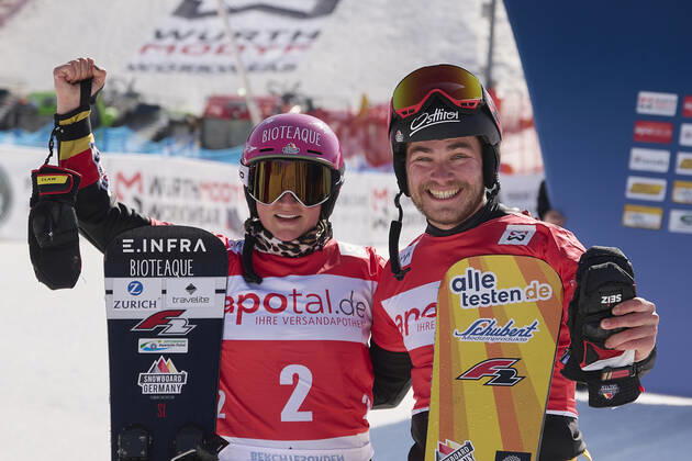 Berchtesgaden, Germany 20 March 2022 FIS Snowboard World Cup Final 2021 2022 Parallel Slalom Berchtesgaden 20 03 2022 from left Ramona Hofmeister GER and Stefan Baumeister GER Bischofswiesen Götschen Bayern Copyright: xFotostandx xWassmuthx