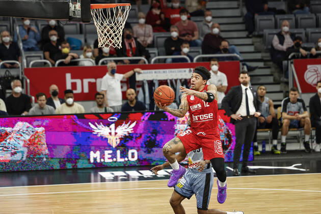 front Justin Robinson Brose Bamberg, 12 amberg HAKRO Merlins Crailsheim easyCredit BBL Basketball Bundesliga season 2021 22 matchday 17, 29 03 2022 Bamberg, Brose Arena photo Daniel Löb Loeb Copyright: DanielxLöb