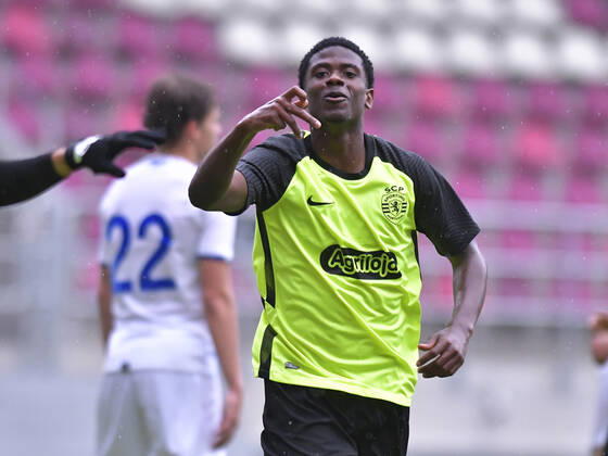 Diogo Cabral is enjoying after a goal scored in the football match between Dinamo Kyiv U19 and Sporting Club Portugal U19, within the UEFA Youth League, played at the Rapid Giulesti Stadium in Bucharest, on Thursday, April 7, 2022 Bucharest Copyright: xRazvanxPasarica SPORTxPICTURESx