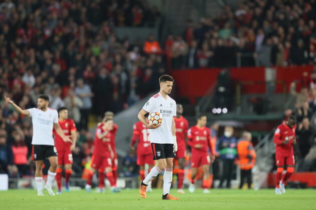 Liverpool v S L Benfica - UEFA Champions League Roberto Firmino of Liverpool scores his team s third goal during the UEFA Champions League match between Liverpool and S L Benfica at Anfield, Liverpool on Wednesday 13th April 2022. Liverpool United Kingdom  Copyright: xMIxNewsx originalFilename:fletcher-liverpoo220413_npRIu
