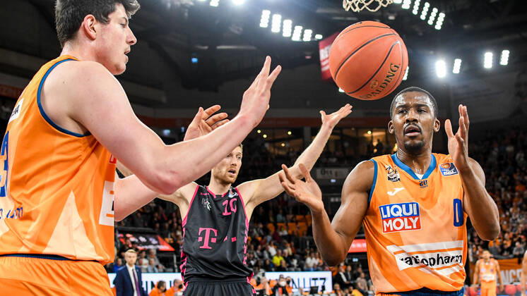 Basketball, BBL, ratiopharm Ulm - Telekom Baskets Bonn