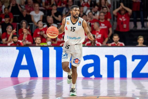 Frantz Massenat 15 Niners Chemnitz , FC Bayern Basketball vs Niners Chemnitz, easyCredit BBL Playoffs, Quarterfinals, 15 05 2022 Munich Bavaria Germany Copyright: xkolbert-press UlrichxGamelx