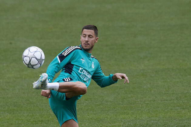 Liverpool FC Training Session And press conference, PK, Pressekonferenz - UEFA Champions League Final 2021 22 Eden Hazard of Real Madrid during the warm-up before at Stade de France on May 27, 2022 in Paris, France. Liverpool will face Real Madrid in the UEFA Champions League final on May 28, 2022. Paris France Copyright: xJosexBretonx originalFilename:breton-liverpoo220527_npfHJ