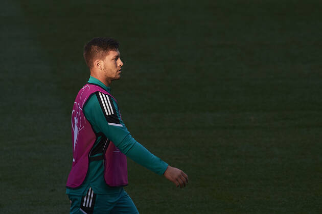Liverpool FC Training Session And press conference, PK, Pressekonferenz - UEFA Champions League Final 2021 22 Luka Jovic of Real Madrid at Stade de France on May 27, 2022 in Paris, France. Liverpool will face Real Madrid in the UEFA Champions League final on May 28, 2022. Paris France Copyright: xJosexBretonx originalFilename:breton-liverpoo220527_npxKz