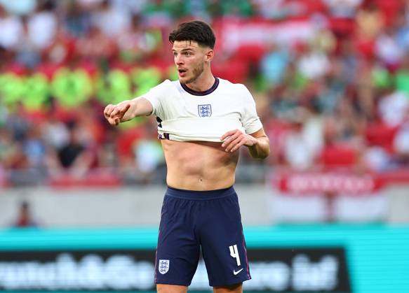 Budapest, Hungary, 4th June 2022. Declan Rice of England during the UEFA Nations League match at Puskas Arena, Budapest. Picture credit should read: David Klein Sportimage EDITORIAL USE ONLY. No use with unauthorised audio, video, data, fixture lists, club league logos or live services. Online in-match use limited to 120 images, no video emulation. No use in betting, games or single club league player publications. SPI-1726-0053