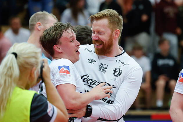 Play-off final handball men, oIF Arendal Elverum Arendal 20220611 Coach Borge Lund t h cheers after during the fourth final in the play-off in handball between oIF Arendal and Elverum in Sor Amfi in Arendal Play-off champion selected after best of five matches first team to three victories Photo Tor Erik Schroder NTB Arendal Norway  Copyright: xTorxErikxSchroderx xNTBx EDITORIAL USE ONLY. RESTRICTED USE FOR BETTING COMPANIES