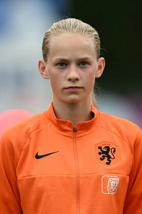 SCHALKHAAR Maureen van Drogen of Netherlands U15 women during the international women s friendly match between Netherlands f U15 and United States f U15 at De Horsterhoek sports complex on June 10, 2022 in Schalkhaar, Netherlands ANP Dutch Height Women s International Friendly 2022 xVIxANPxSportx xGerritxvanxKeulenxIVx 450459898 originalFilename: 450459898