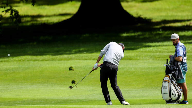 2022 Horizon Irish Open, Mount Juliet Estate, Thomastown, Kilkenny 2 7 2022 Renato Paratore on the 10th fairway Renato Paratore on the 10th fairway 2 7 2022  Copyright: x INPHO BenxBradyx BB1_6849