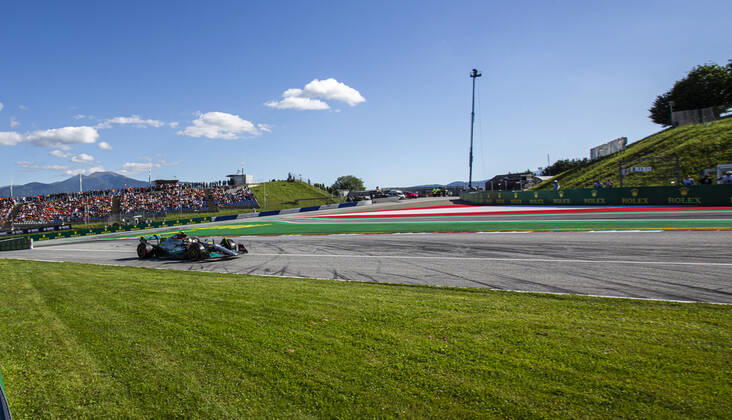 FORMULA 1 - GP of Austria 2022 SPIELBERG,AUSTRIA,08.JUL.22 - MOTORSPORTS, FORMULA 1 - Grand Prix of Austria, Red Bull Ring, practice and qualifying. Image shows George Russell (GBR Mercedes). GEPAxpictures xWolfgangxJannach