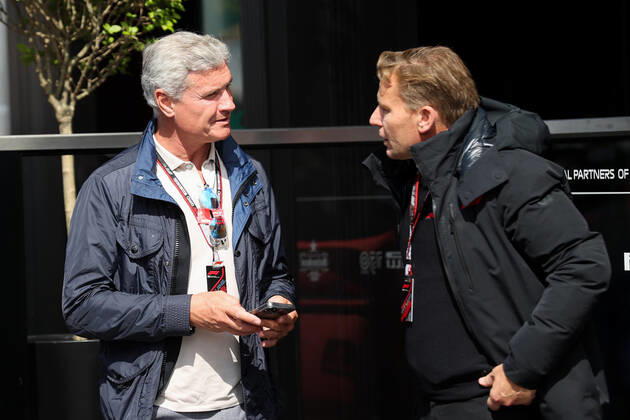 FORMULA 1 - GP of Austria 2022 SPIELBERG,AUSTRIA,10.JUL.22 - MOTORSPORTS, FORMULA 1 - Grand Prix of Austria, Red Bull Ring. Image shows David Coulthard (left). GEPAxpictures xChristianxWalgram