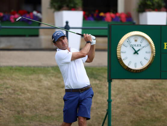 11th July 2022, Old Course at St Andrews, St Andrews, Fife, Scotland; The Open Golf Championship pre-tournament activities; Kevin Kisner (USA) plays from the tee on the first hole  ActionPlus12407503 DavidxBlunsden