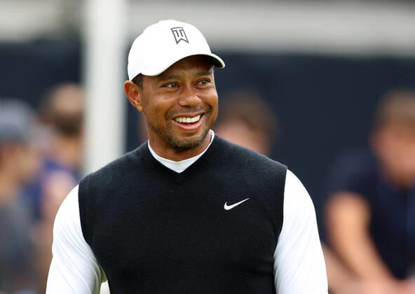 Sport Bilder des Tages 11th July 2022, Old Course at St Andrews, St Andrews, Fife, Scotland; The Open Golf Championship pre-tournament activities; Tiger Woods (USA) on the practice putting green prior to the Celebration of Champions event  ActionPlus12407583 DavidxBlunsden