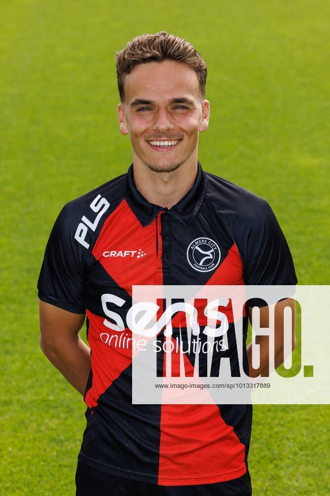 ALMERE, 14-07-2022 , Yanmar Stadium , Photocall Almere City FC , season