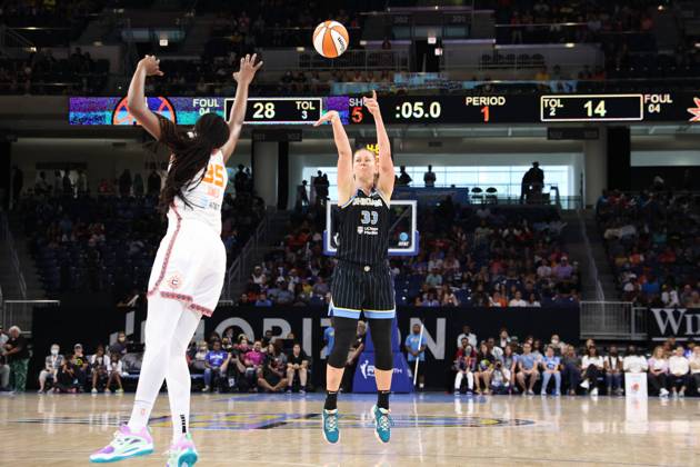 Basketball, WNBA, Chicago Sky - Connecticut Sun