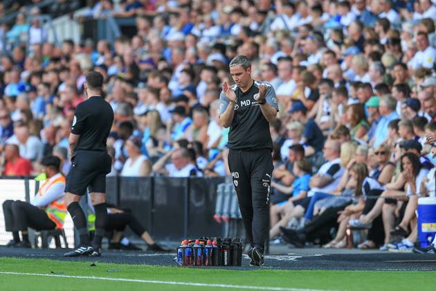 Derby County v Barnsley EFL Sky Bet League 1 13 08 2022. Michael Duff Barnsley manager gestures during the EFL Sky Bet League 1 match between Derby County and Barnsley at the Pride Park, Derby, England on 13 August 2022. Editorial use only DataCo restrictions apply See www.football-dataco.com , Copyright: xJezxTighex PSI-15713-0065