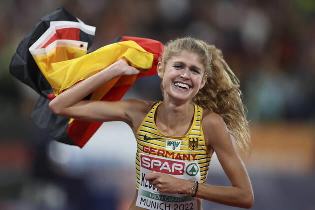 European Championships Munich22 Athletics, 18 08 2022 Konstanze Klosterhalfen GER wins the title over 5000m European Championships Munich22 on 18 08 22 at Olympiastadion in Munich, Germany Copyright: xBEAUTIFULxSPORTS AxelxKohringx